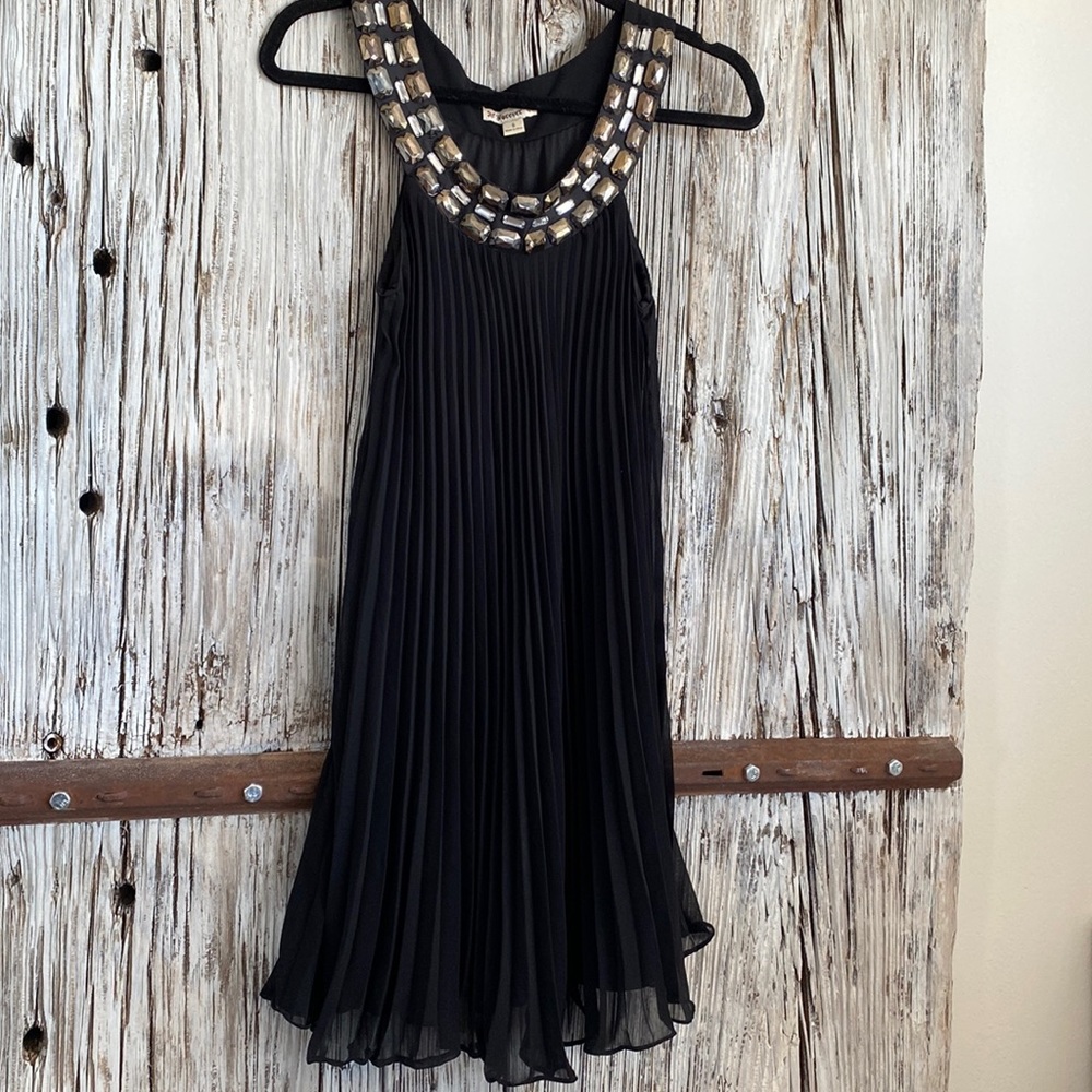 🔥 5/$25 Forever 21 size small black dress
